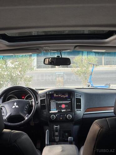 Mitsubishi Pajero 2008, 231,252 km - 3.0 l - Bakı