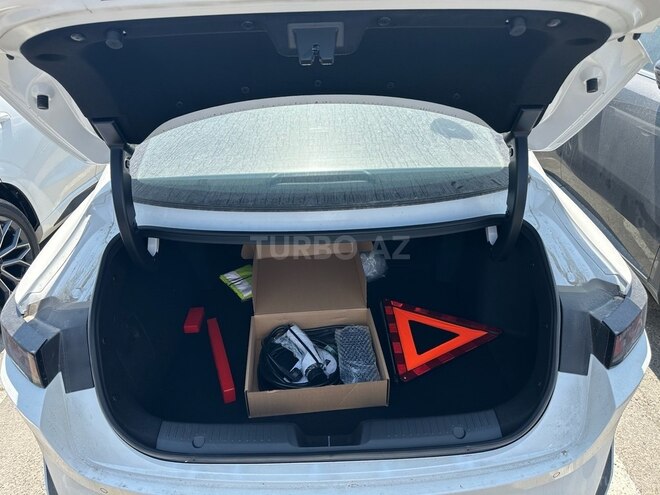 Changan Qiyuan A05 2025, 0 km - 1.5 l - Bakı
