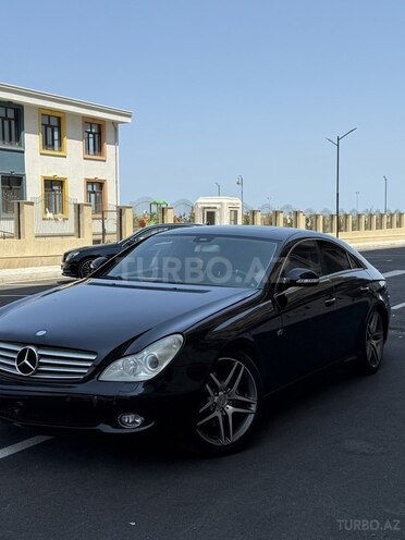 Mercedes CLS 350 2005, 300,000 km - 3.5 l - Bakı