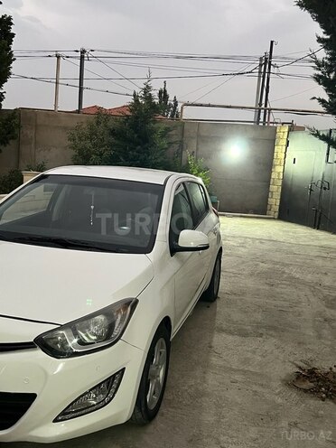 Hyundai i20 2012, 185,000 km - 1.4 l - Bakı