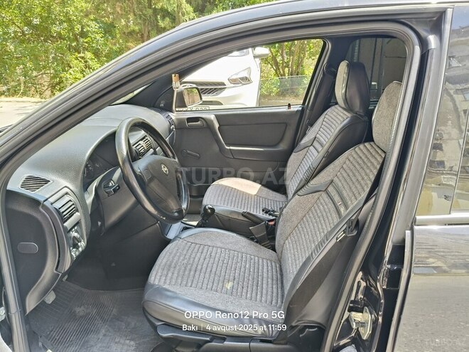 Opel Astra 2005, 298,000 km - 1.4 l - Bakı