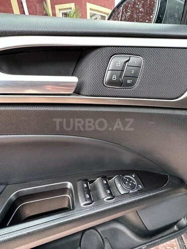 Ford Fusion (North America) 2017, 82,000 km - 2.0 l - Bakı