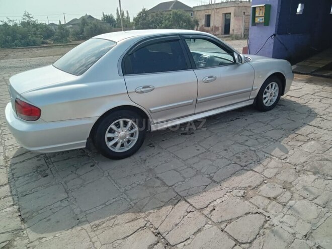 Hyundai Sonata 2004, 395,000 km - 2.0 l - Şirvan