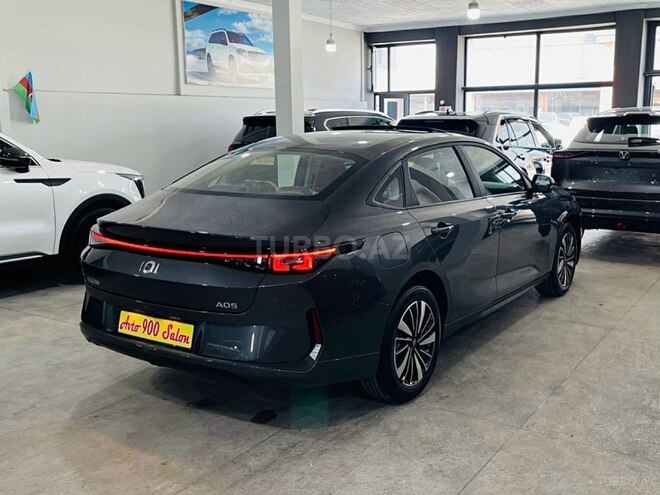 Changan Qiyuan A05 2025, 0 km - 1.5 л - Bakı