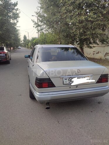 Mercedes E 200 d 1995, 795,147 km - 2.0 l - Ağstafa