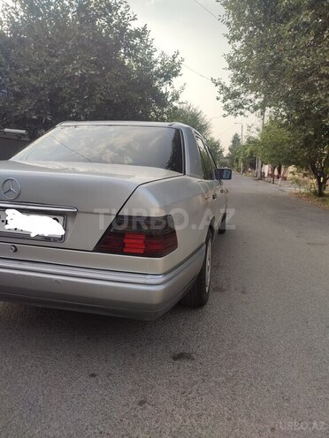 Mercedes E 200 d 1995, 795,147 km - 2.0 l - Ağstafa