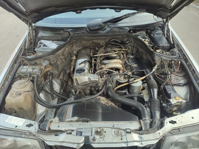 Mercedes E 200 d 1995, 795,147 km - 2.0 l - Ağstafa