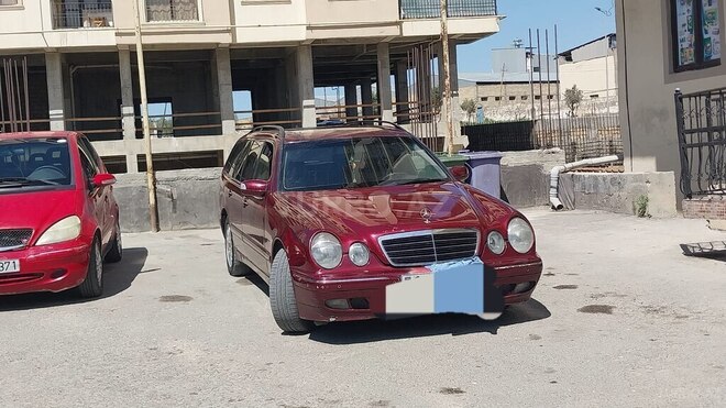 Mercedes E 220 d 2002, 600,000 km - 2.2 л - Bakı