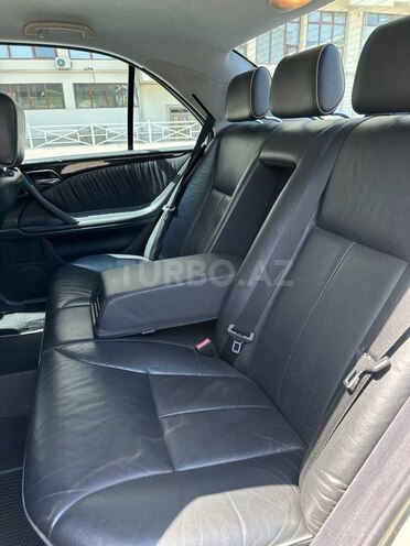 Mercedes E 240 2001, 265,235 km - 2.4 l - Bakı