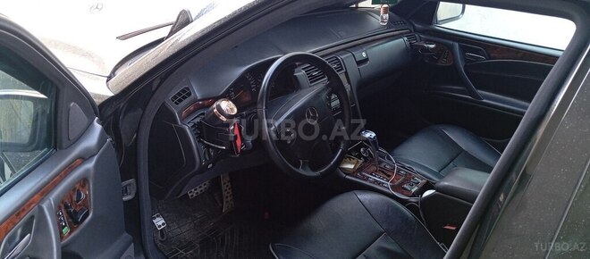 Mercedes E 320 2000, 400,000 km - 3.2 l - Bakı
