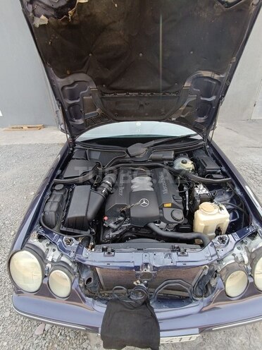 Mercedes E 240 1999, 241,682 km - 2.4 l - Oğuz