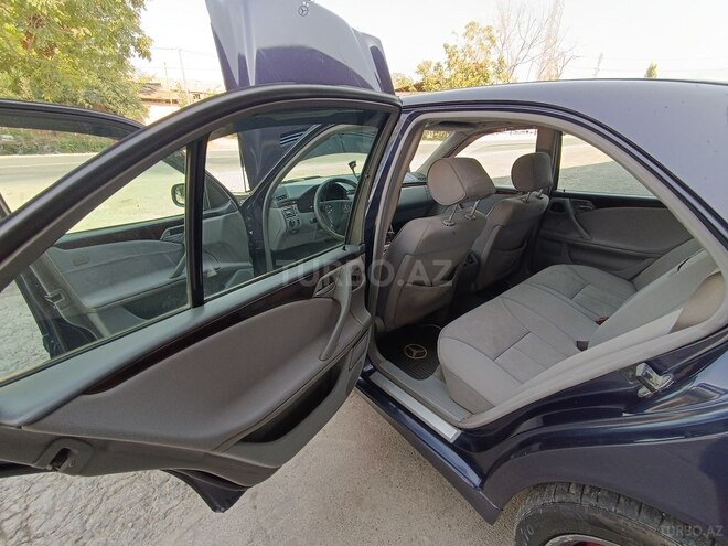 Mercedes E 240 1999, 241,682 km - 2.4 l - Oğuz
