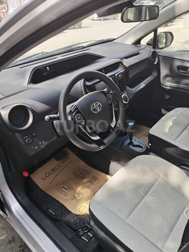 Toyota Aqua 2019, 82,000 km - 1.5 l - Bakı