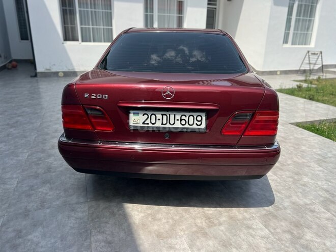 Mercedes E 200 1999, 382,000 km - 2.0 л - Gəncə