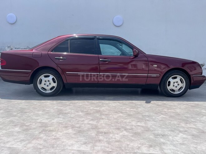 Mercedes E 200 1999, 382,000 km - 2.0 л - Gəncə