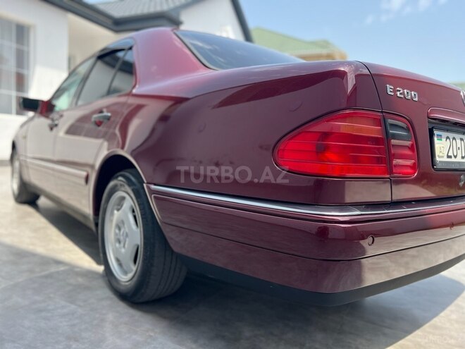 Mercedes E 200 1999, 382,000 km - 2.0 л - Gəncə
