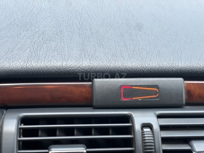 Mercedes E 200 1999, 382,000 km - 2.0 л - Gəncə