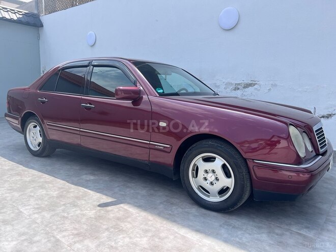 Mercedes E 200 1999, 382,000 km - 2.0 л - Gəncə