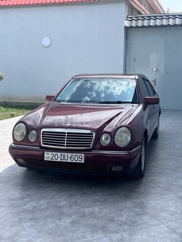 Mercedes E 200 1999, 382,000 km - 2.0 л - Gəncə