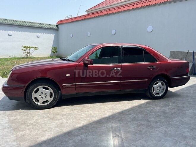 Mercedes E 200 1999, 382,000 km - 2.0 л - Gəncə