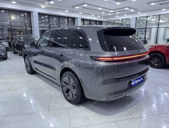 Li Auto L8 2023, 44,400 km - 1.5 l - Bakı