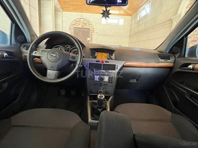 Opel Astra 2006, 298,000 km - 1.3 l - Bakı