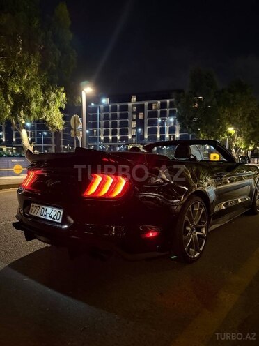 Ford Mustang 2019, 85,000 km - 2.3 л - Bakı