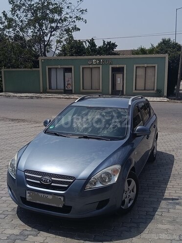 Kia Ceed 2008, 227,000 km - 1.4 л - Gəncə
