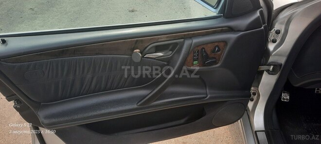 Mercedes E 240 2001, 480,000 km - 2.6 l - Bakı