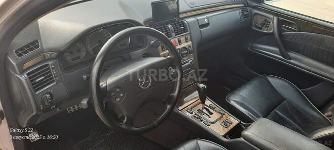 Mercedes E 240 2001, 480,000 km - 2.6 l - Bakı