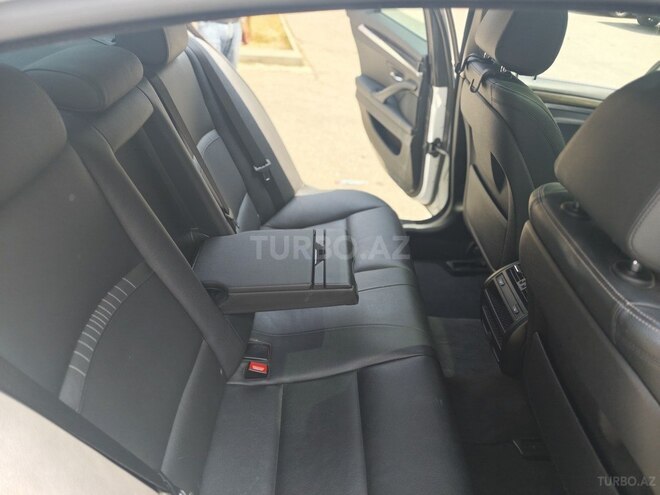 BMW 520 2014, 143,000 km - 2.0 l - Bakı