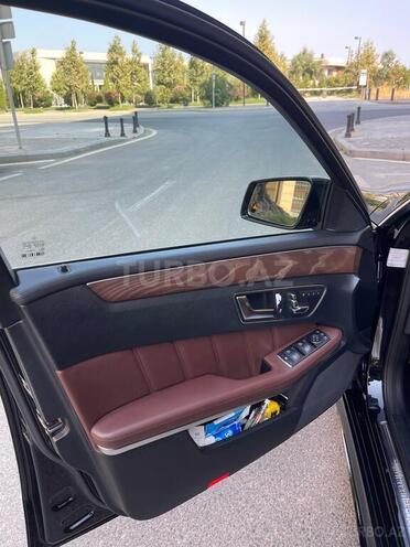 Mercedes E 300 2013, 174,000 km - 3.5 l - Bakı