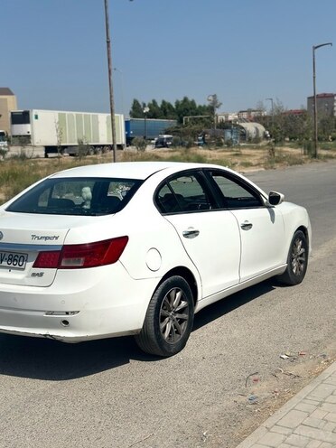 GAC Trumpchi GA5 2014, 300,000 km - 2.0 л - Bakı
