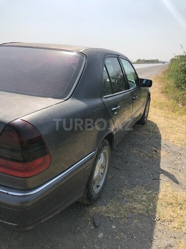 Mercedes C 220 1996, 456,000 km - 2.2 л - Bakı
