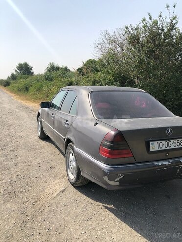 Mercedes C 220 1996, 456,000 km - 2.2 л - Bakı