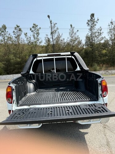 Mitsubishi L200 2010, 334,865 km - 2.5 l - Ağsu