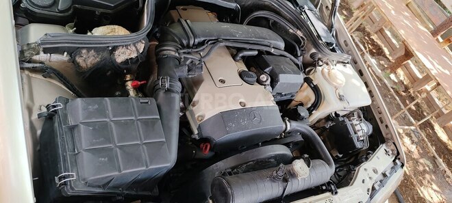 Mercedes C 180 1997, 409,800 km - 1.8 l - Masallı