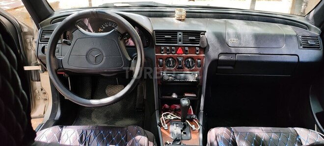 Mercedes C 180 1997, 409,800 km - 1.8 l - Masallı