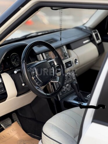 Land Rover Range Rover 2010, 148,000 km - 5.0 л - Samux