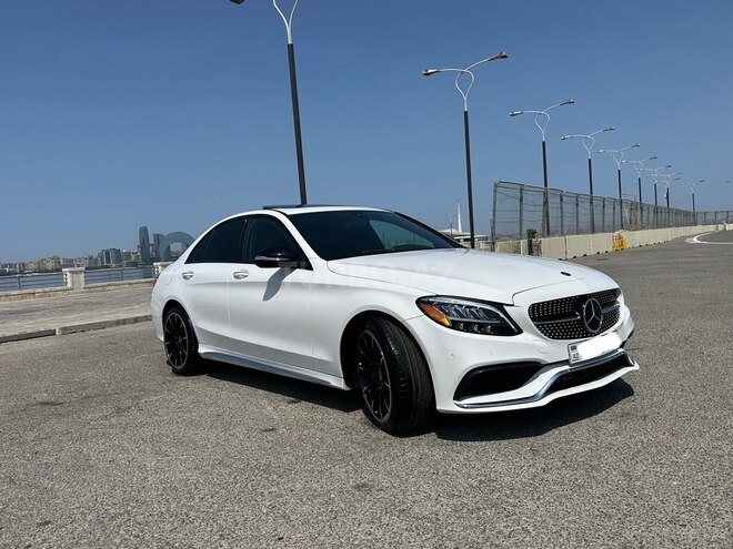 Mercedes C 300 2019, 24,000 km - 2.0 l - Bakı