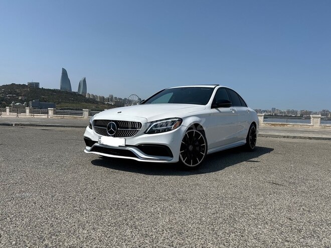 Mercedes C 300 2019, 24,000 km - 2.0 l - Bakı