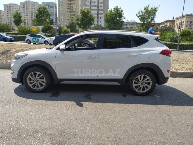 Hyundai Tucson 2017, 128,748 km - 2.0 л - Bakı