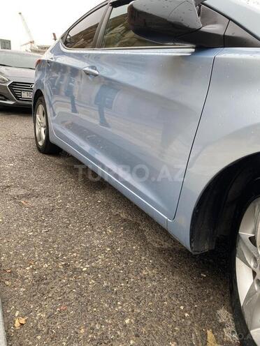Hyundai Elantra 2012, 132,000 km - 1.8 l - Qəbələ