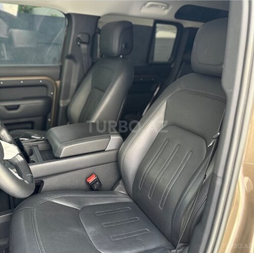 Land Rover Defender 2021, 72,800 km - 2.0 л - Bakı
