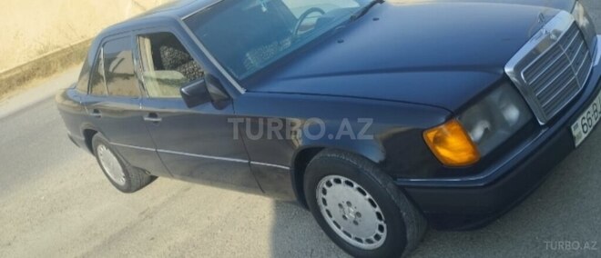 Mercedes E 300 1991, 300,000 km - 2.0 l - Sumqayıt