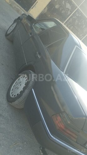 Mercedes E 300 1991, 300,000 km - 2.0 l - Sumqayıt