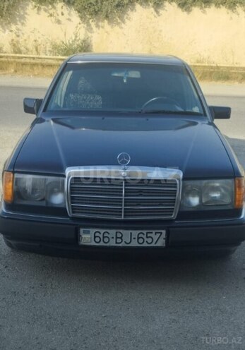 Mercedes E 300 1991, 300,000 km - 2.0 l - Sumqayıt