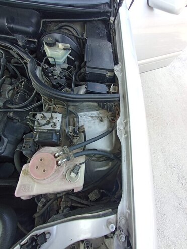 Mercedes E 240 1998, 334,000 km - 2.4 l - Lənkəran