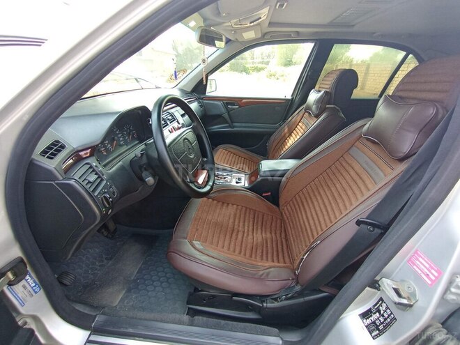 Mercedes E 240 1998, 334,000 km - 2.4 l - Lənkəran