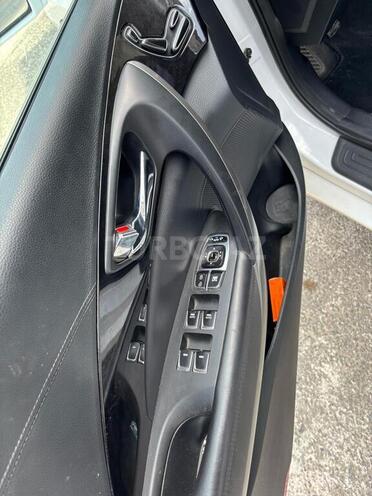 Hyundai Grandeur 2015, 219,000 km - 2.4 л - Quba